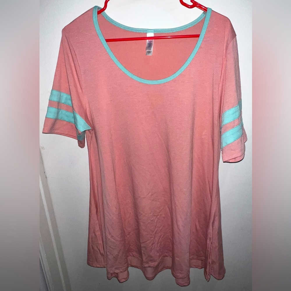 XL LulaRoe Top